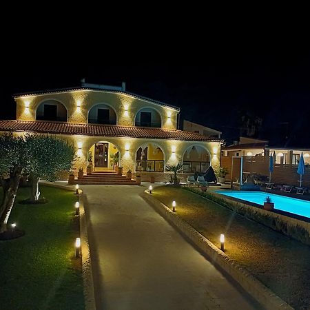 Villa Sunset B&B/Apartments Fontane Bianche Buitenkant foto